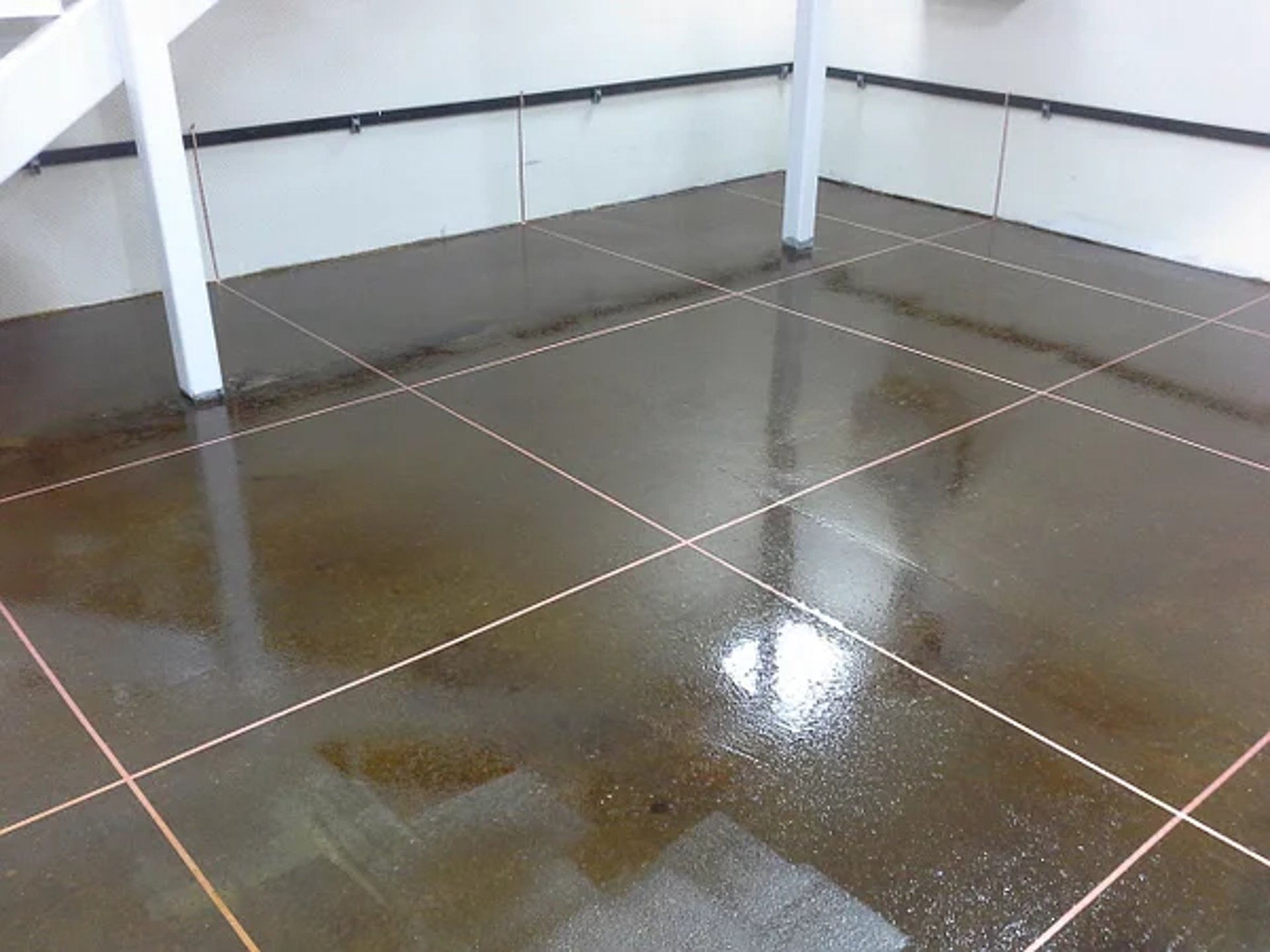 Antistatic floors